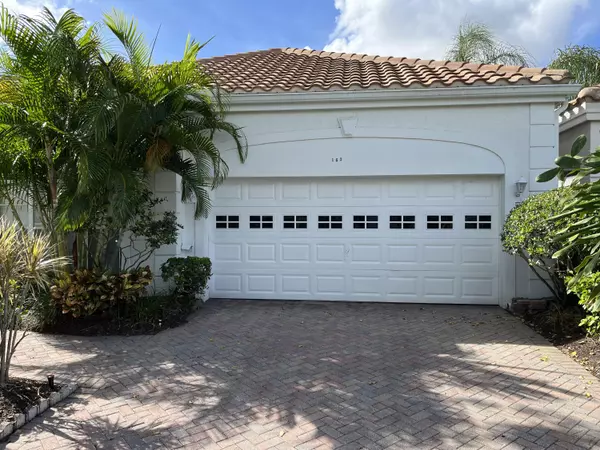 152 Coral Cay DR, Palm Beach Gardens, FL 33418