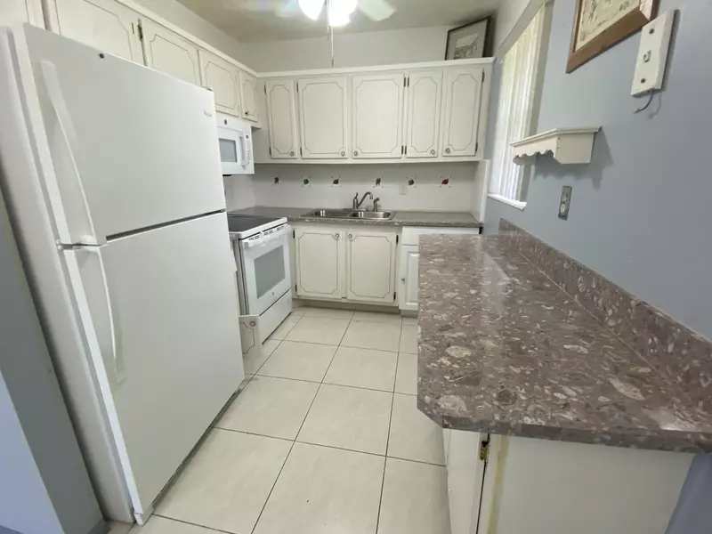 256 Norwich K, West Palm Beach, FL 33417