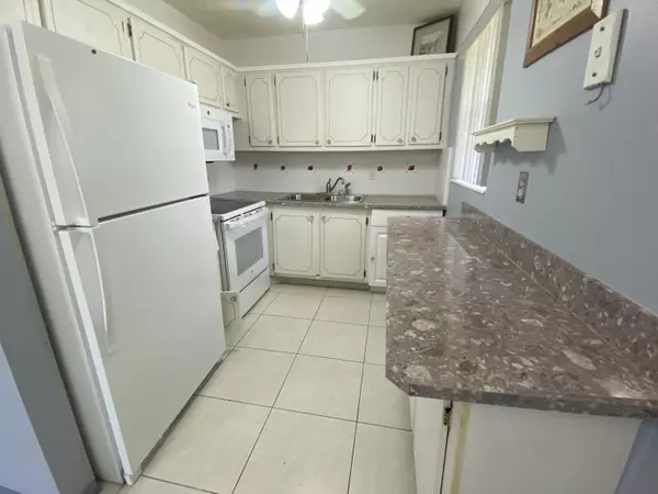 256 Norwich K, West Palm Beach, FL 33417