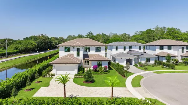 3192 Blue Cypress LN, Wellington, FL 33414