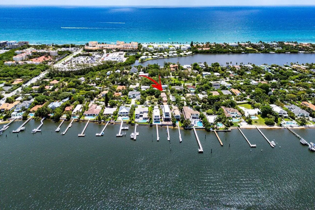 Lantana, FL 33462,326 S Atlantic DR