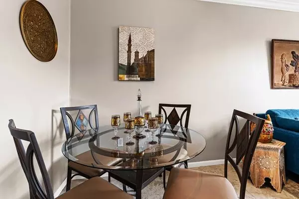 West Palm Beach, FL 33401,580 S Sapodilla AVE 304