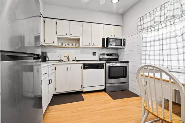 7405 W Atlantic BLVD 201, Margate, FL 33063