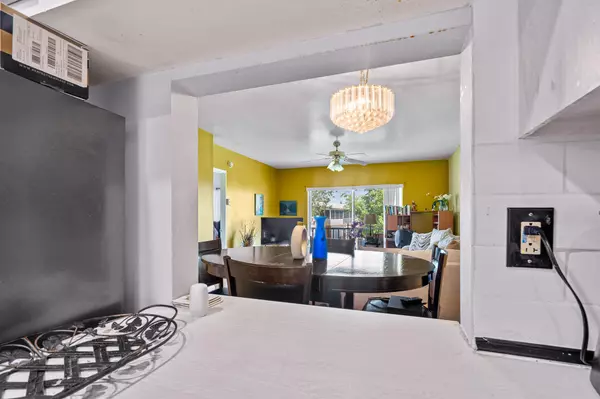 Margate, FL 33063,7405 W Atlantic BLVD 201