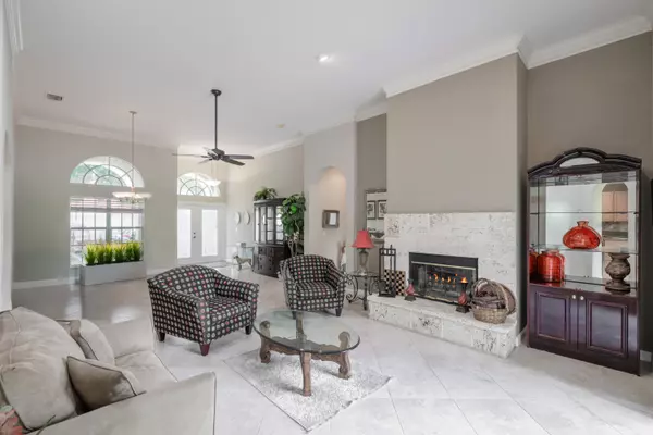 West Palm Beach, FL 33411,3968 W Hamilton