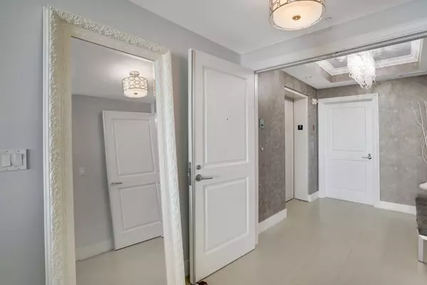 Pompano Beach, FL 33062,1 N Ocean BLVD 702