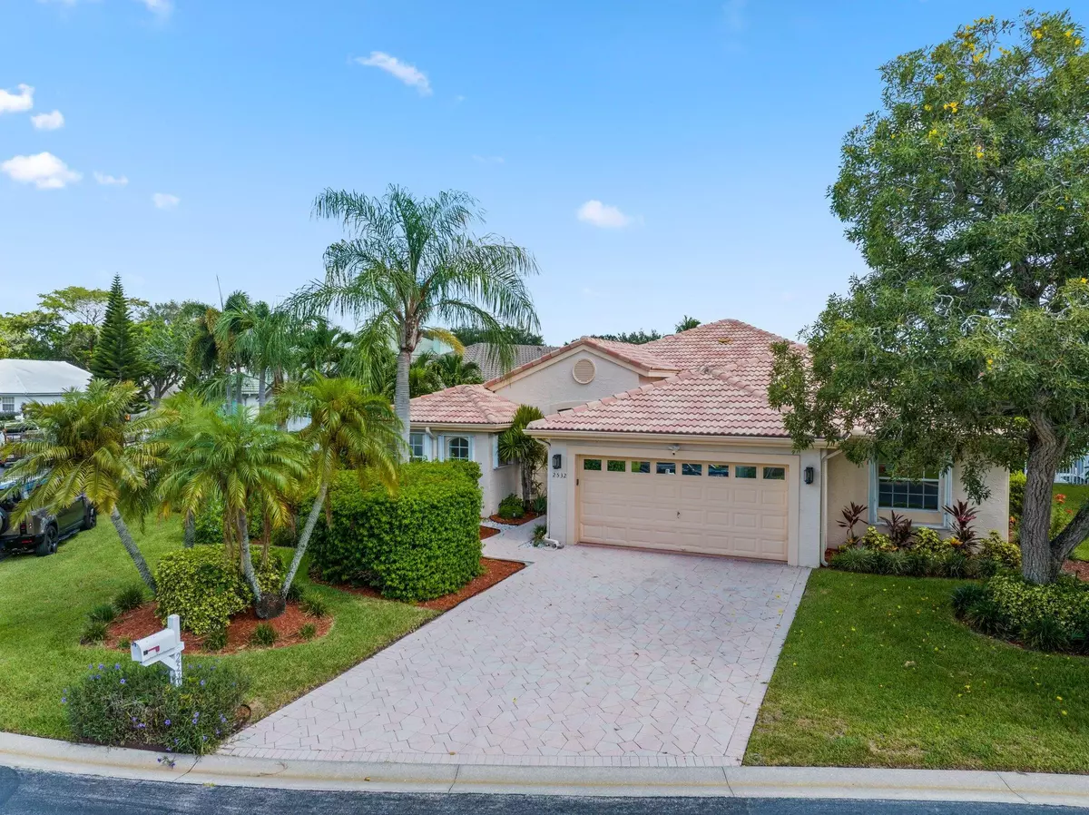 Greenacres, FL 33413,2532 Egret Lake DR