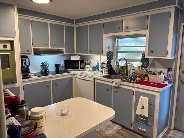 Lantana, FL 33462,6250 Guava LN