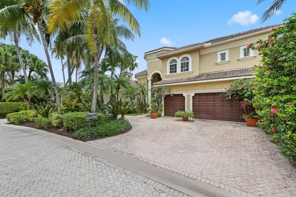 Highland Beach, FL 33487,1018 Grand CT