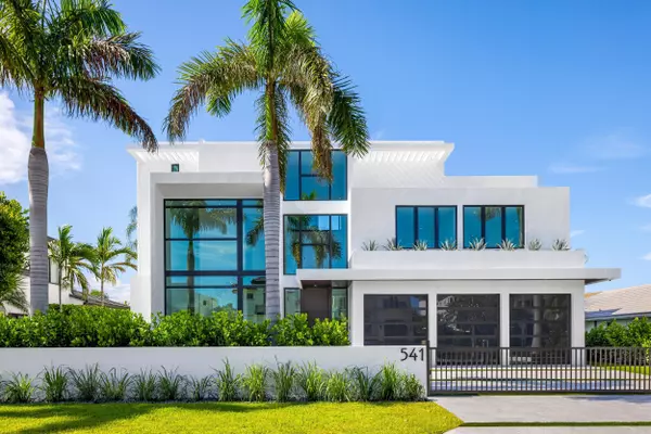 Boca Raton, FL 33432,541 Golden Harbour DR