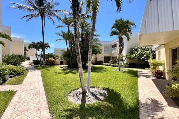 3541 NE Ocean BLVD 4, Jensen Beach, FL 34957