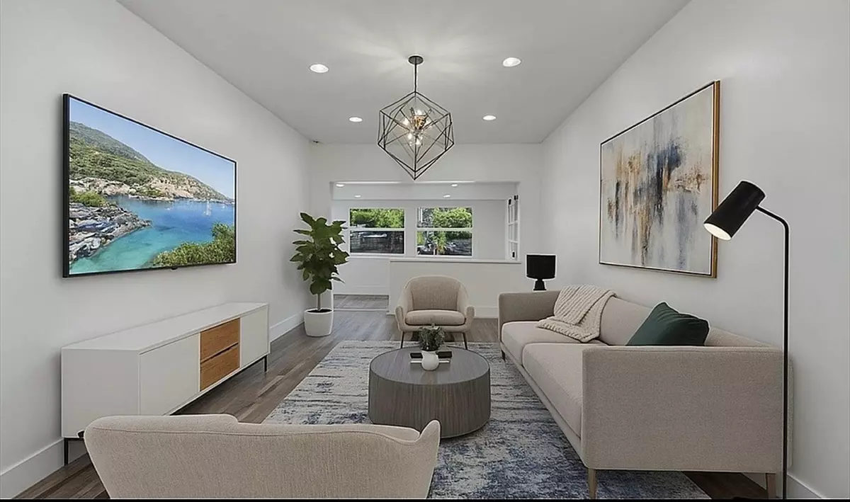 Miami, FL 33168,11 NW 117th ST