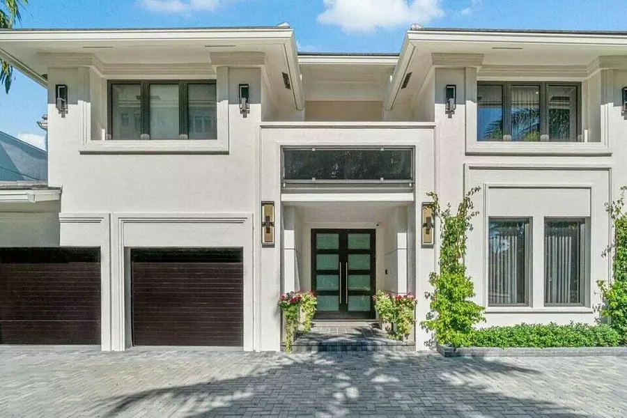 250 NE Mizner BLVD, Boca Raton, FL 33432
