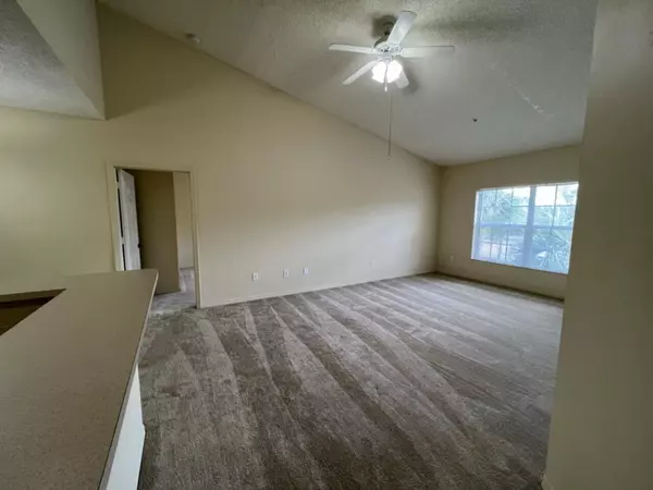 Lake Worth, FL 33463,5016 Lantana RD 1308
