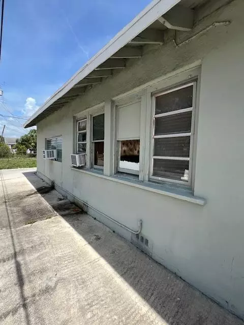 Lake Worth Beach, FL 33460,1131 S N ST 1