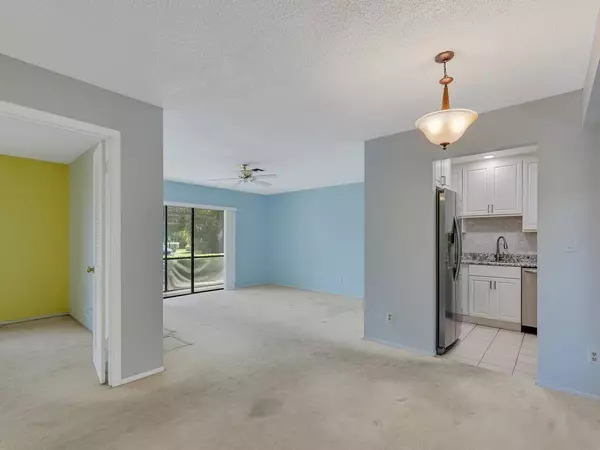 Stuart, FL 34994,800 NW Fork RD 10-6