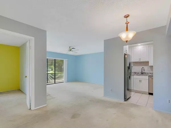 Stuart, FL 34994,800 NW Fork RD 10-6