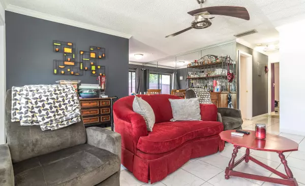 Pompano Beach, FL 33064,3200 NW 5th TER 4