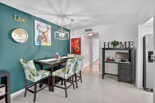 425 N Durham, Deerfield Beach, FL 33442