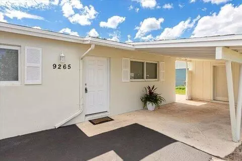 9265 Bloomfield DR, Palm Beach Gardens, FL 33410