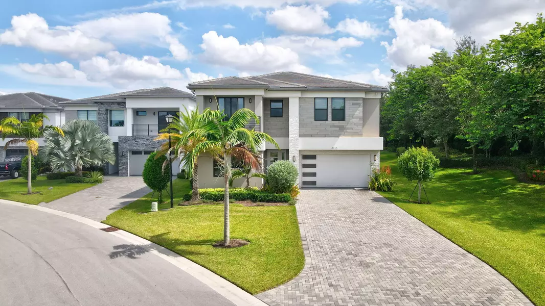 8115 Laurel Falls DR, Boca Raton, FL 33496