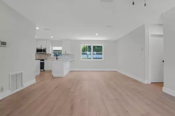 Delray Beach, FL 33445,598 Coral WAY