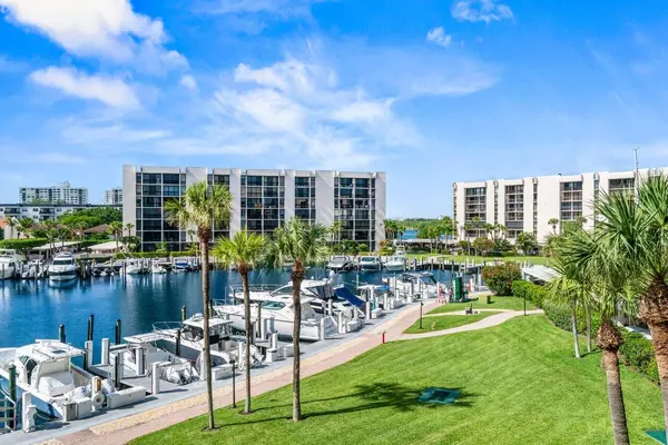 2707 N Ocean BLVD 301-D, Boca Raton, FL 33431