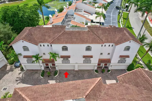 1950 Presidential WAY 10, West Palm Beach, FL 33401