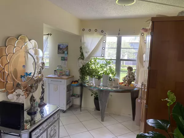 Boca Raton, FL 33434,354 Mansfield I 3540