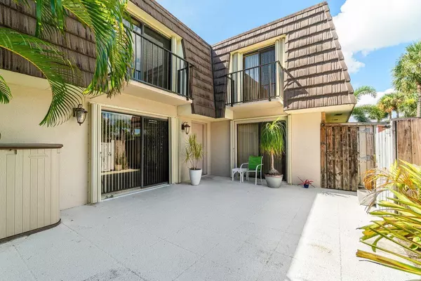 Jupiter, FL 33477,1619 16th CT