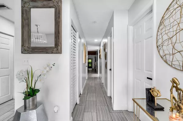 Sunrise, FL 33351,8382 NW 37th ST