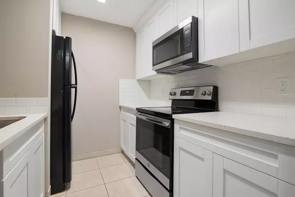 Boynton Beach, FL 33436,516 Meadows CIR