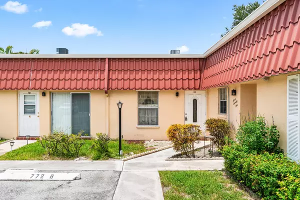 769 Nantucket CIR, Lake Worth, FL 33467