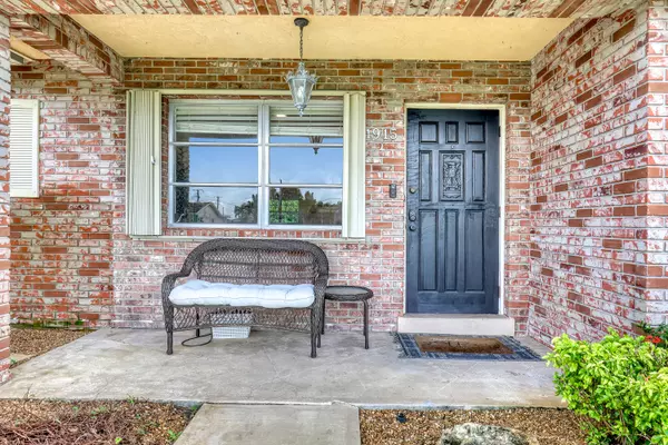 Lake Clarke Shores, FL 33406,1915 Laurel LN