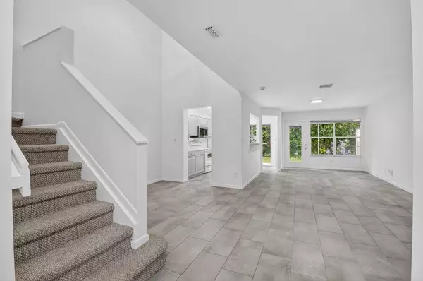 Boca Raton, FL 33486,21380 Pagosa CT