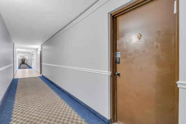 Boca Raton, FL 33431,470 NW 20th ST 1050