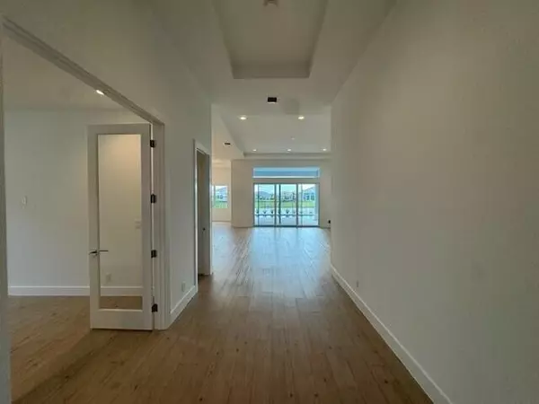 Palm Beach Gardens, FL 33412,10111 Timber Creek WAY
