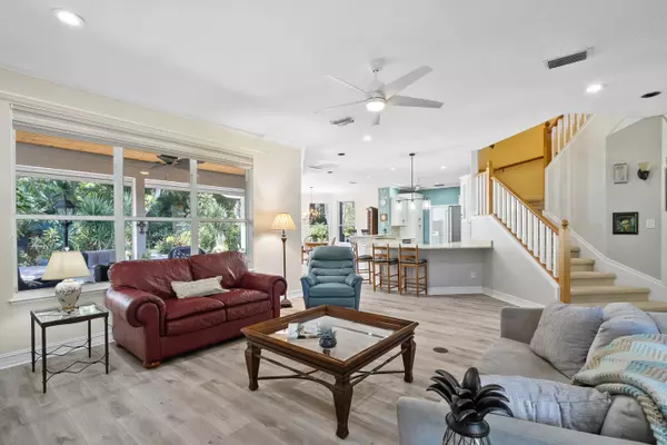 Sewalls Point, FL 34996,4 Lantana LN