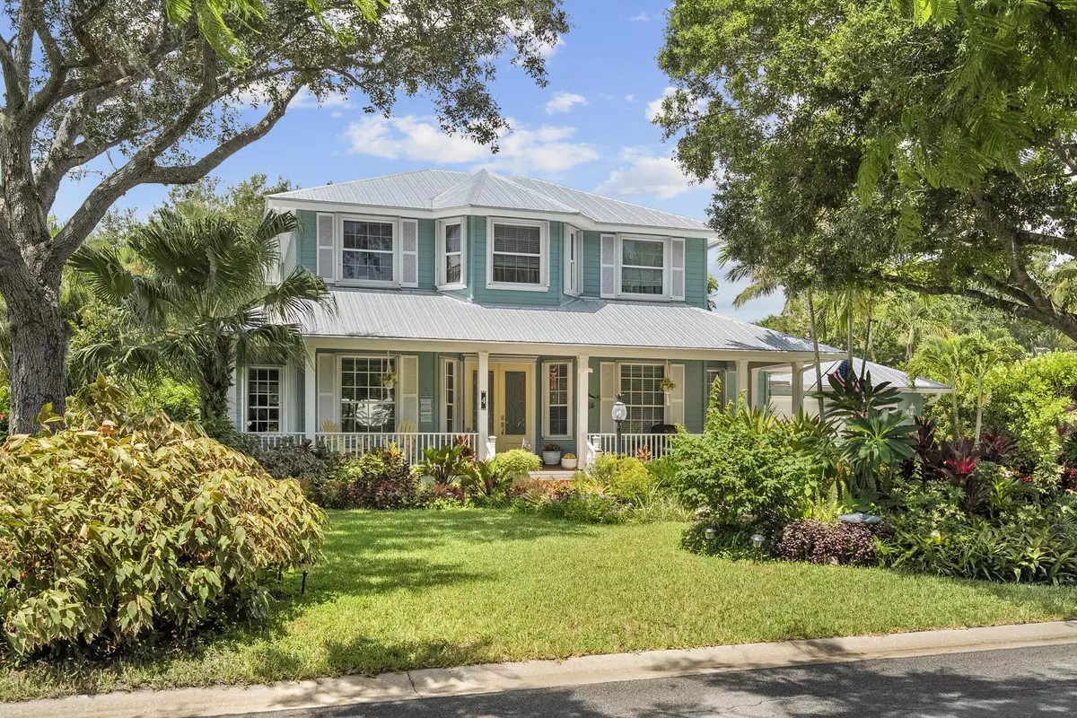 Sewalls Point, FL 34996,4 Lantana LN