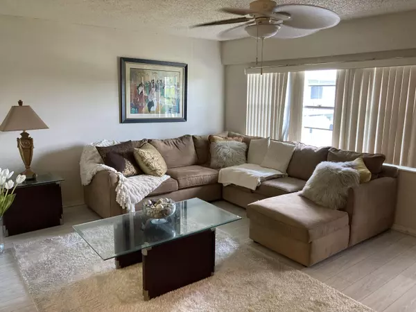 Boca Raton, FL 33434,156 Suffolk D 156