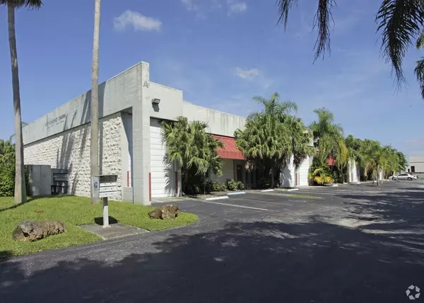 Miami, FL 33186,13977 SW 140th ST 105
