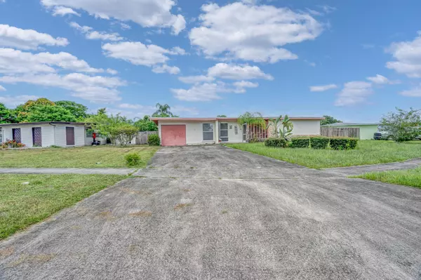 Port Saint Lucie, FL 34983,159 NE Lobster RD