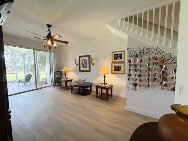 Royal Palm Beach, FL 33411,369 River Bluff LN