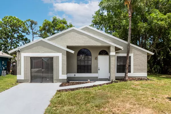 Stuart, FL 34997,5629 SE Collins AVE