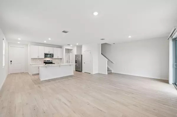 Fort Pierce, FL 34982,569 Salisbury CIR