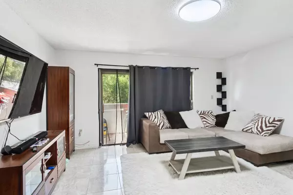 1891 N 61st AVE B206, Hollywood, FL 33024