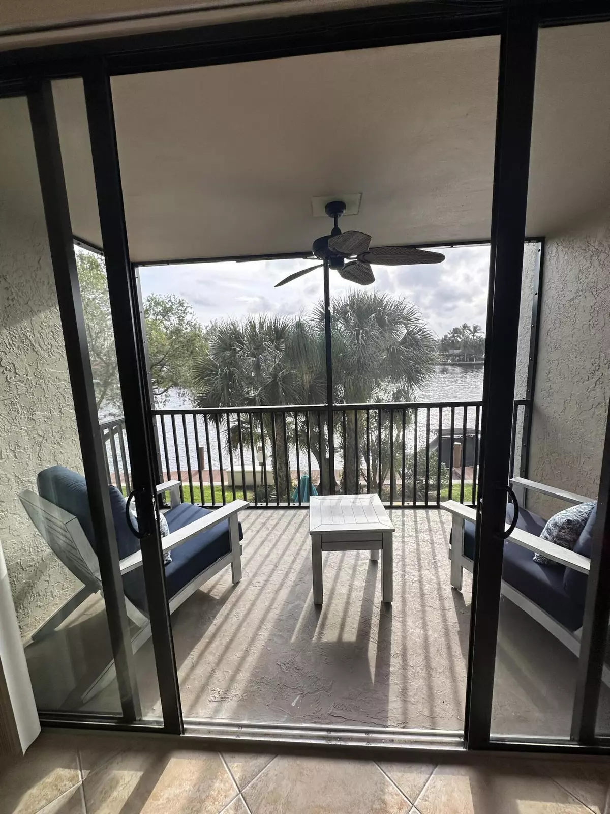 Boca Raton, FL 33432,22 Royal Palm 2040 WAY 2040