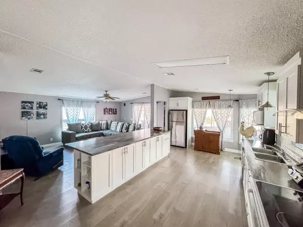 Boynton Beach, FL 33436,4030 Mission Bell DR