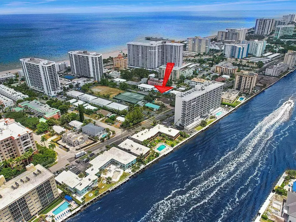 Pompano Beach, FL 33062,518 N Riverside DR