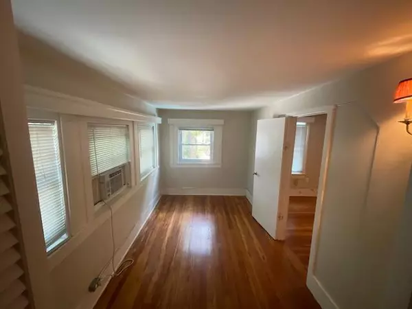 Lake Worth Beach, FL 33460,431 S M ST 4